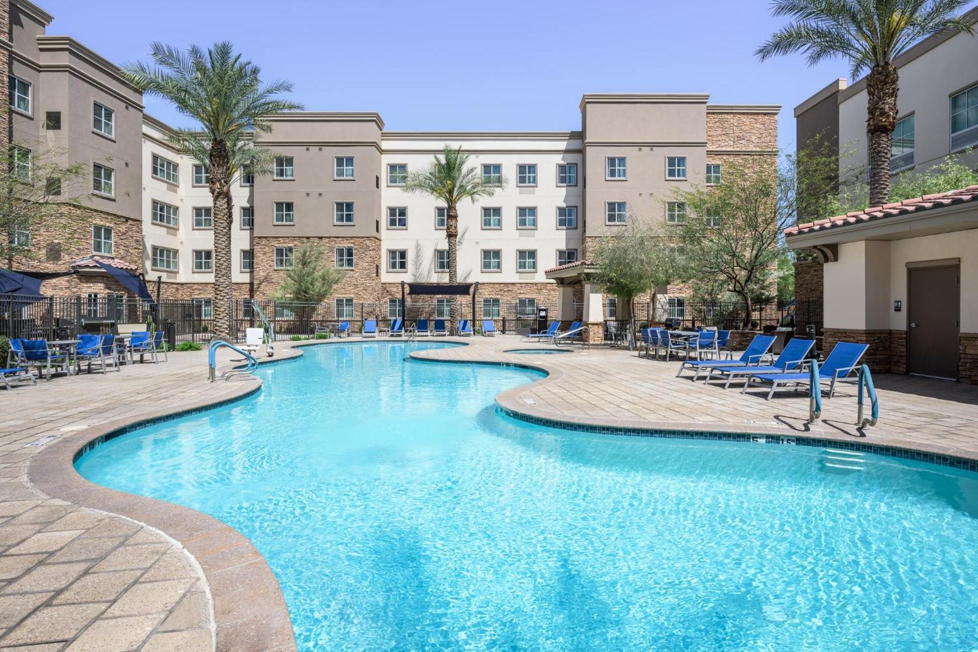 Holiday Inn Express & Suites - Gilbert - East Mesa By Ihg Exterior foto